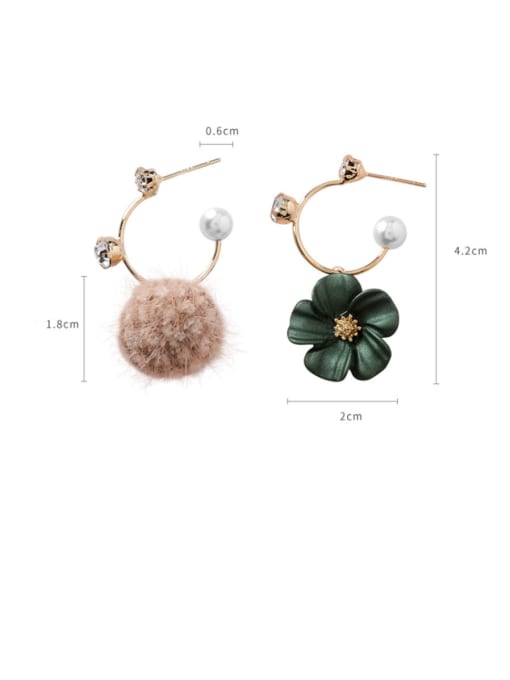 Girlhood Alloy With Gold Plated Cute Flower Clip On Earrings 4