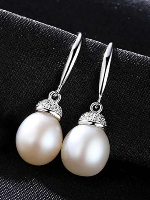 platinum-white 925 Sterling Silver With Platinum Plated Simplistic Water Drop Hook Earrings