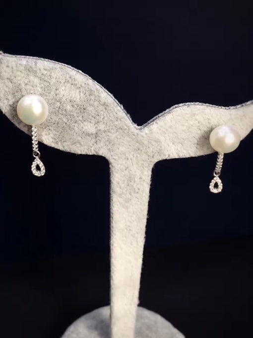 EVITA PERONI Freshwater Pearl Water Drop shaped drop earring 1