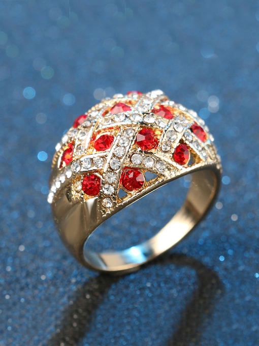 Gold Retro style Cubic Crystals Alloy Ring