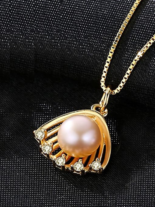 Purple Sterling silver scallop freshwater pearl golden necklace