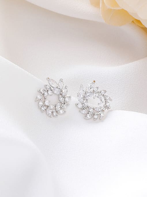 B Silver Alloy With Rose Gold Plated Cute Flower Cubic Zirconia Stud Earrings