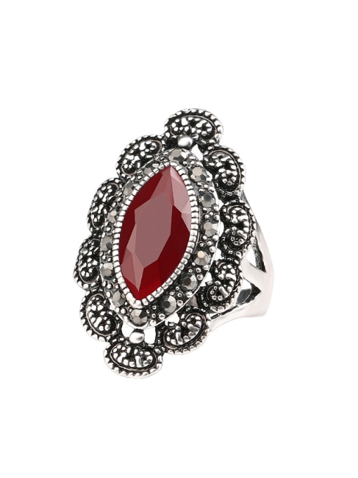 Red Retro style Oval Resin Black Crystals Ring