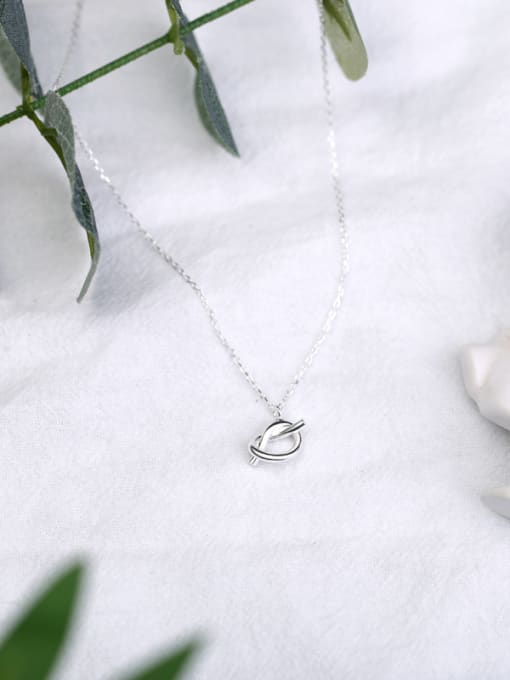 Peng Yuan Simple Little Knot Silver Necklace 2