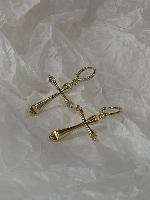 Boomer Cat 925 Sterling Silver With Gold Plated Simplistic Cross Clip On Earrings 2