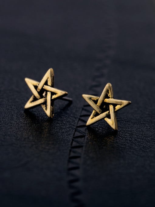 KM Alloy Gold Plated Star stud Earring 2