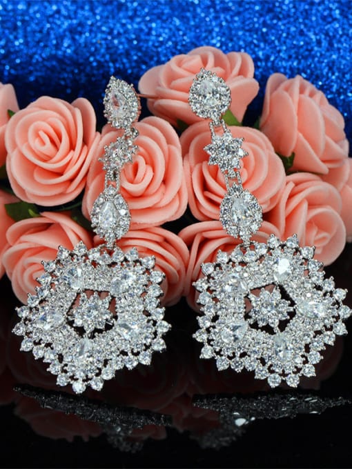 L.WIN Exaggerate Flower Wedding Drop Cluster earring 1