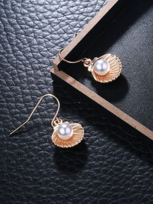 Gold Delicate Shell Shaped Artificial Pearl Drop Earrings