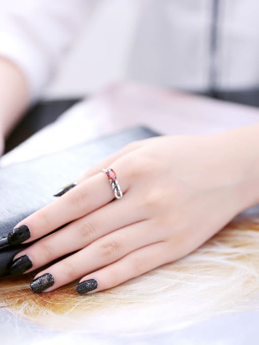 Peng Yuan Personalized Garnet Stone Chain Ring 1