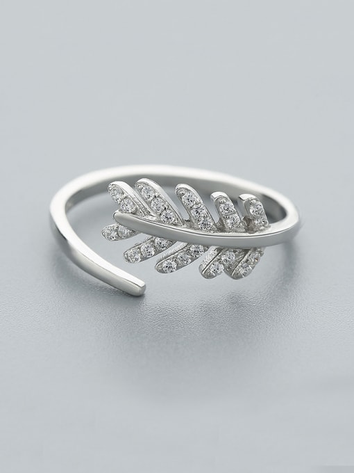 One Silver Women Fresh Leaf Shaped Ring