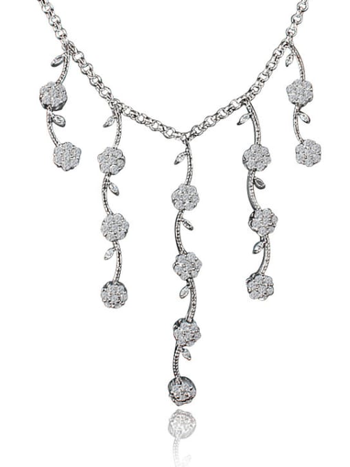 SANTIAGO Folk Style Plum Blossom Shaped Zircon Necklace