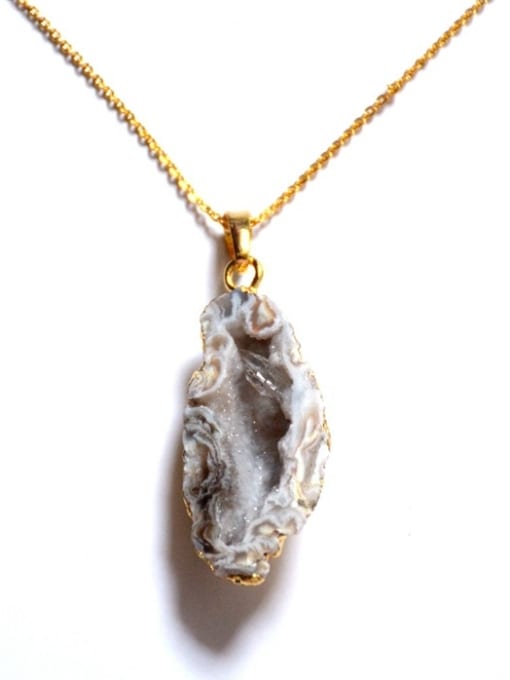white Geometrical Natural Crystal Agate Stone Necklace