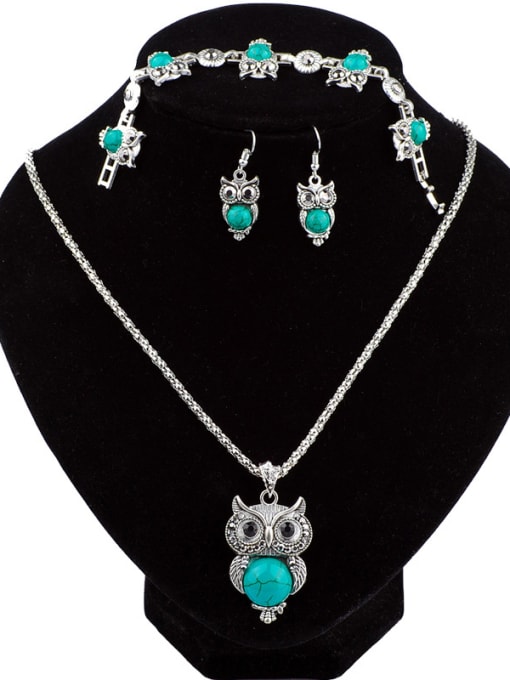 Qunqiu Retro style Turquoise stones Owl Alloy Three Pieces Jewelry Set 0