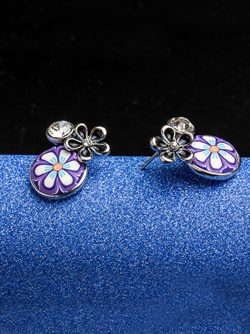 Ronaldo Purple leaf Shaped Polymer Clay Stud Earrings 1