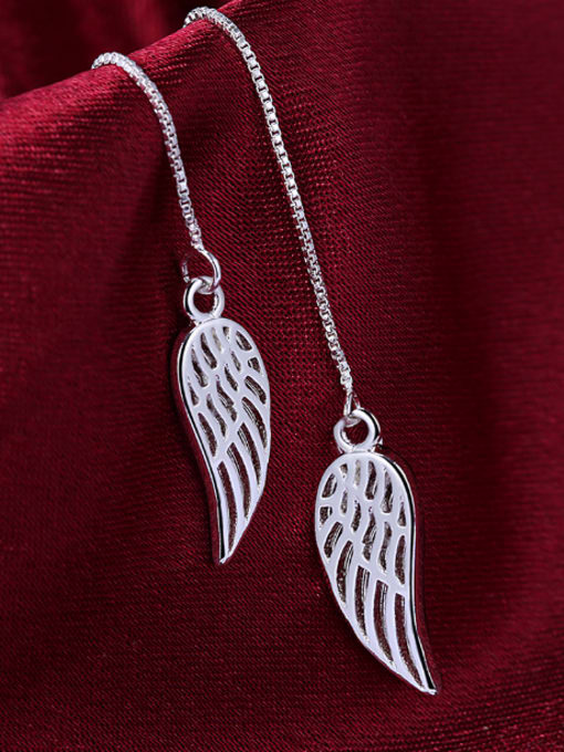 OUXI Simple Hollow Little Wings Line Earrings 2