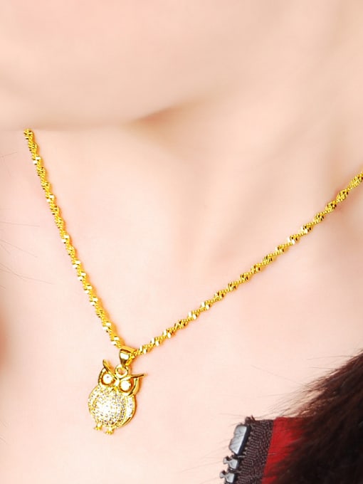 Yi Heng Da Lovely Owl Shaped Shimmering Rhinestones Copper Necklace 1