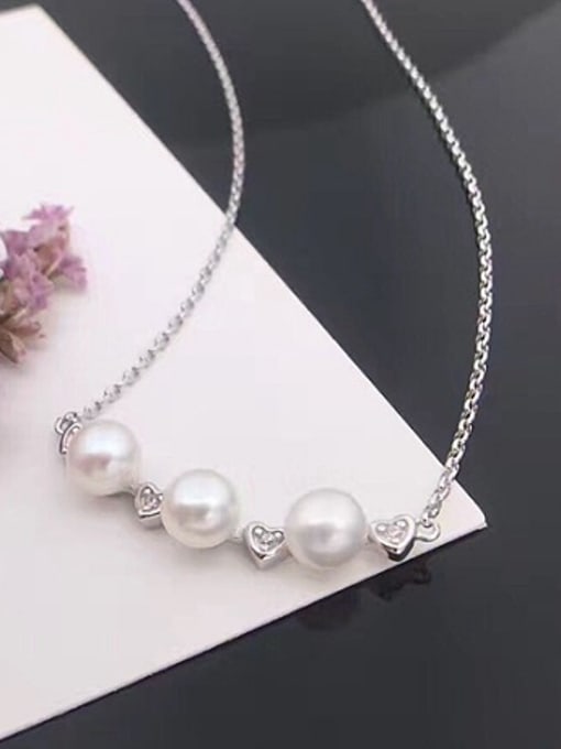 EVITA PERONI Freshwater Pearl Heart-shaped Necklace