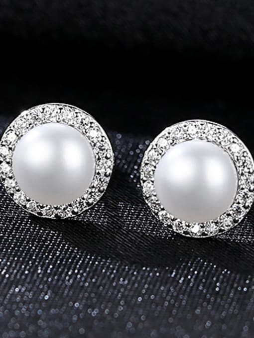 White Sterling silver with 3A zircon Natural Freshwater Pearl Earrings