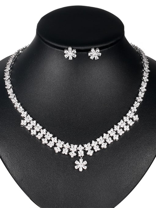 white Copper With  Cubic Zirconia Luxury Flower Earrings And Necklaces 2 Piece Jewelry Set