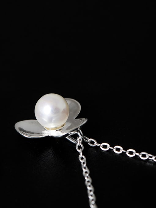 SILVER MI Simple Artificial Pearl 925 Silver Flower Necklace 1