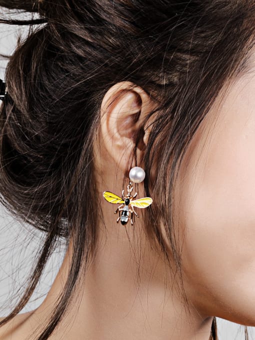 Open Sky Personalized Artificial Pearl Honeybee Stud Earrings 1