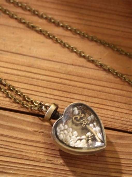 Dandelion High-grade Heart Shaped Lucite Necklace 2