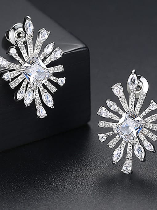 White-T02C14 Copper With Platinum Plated Fashion Flower Stud Earrings