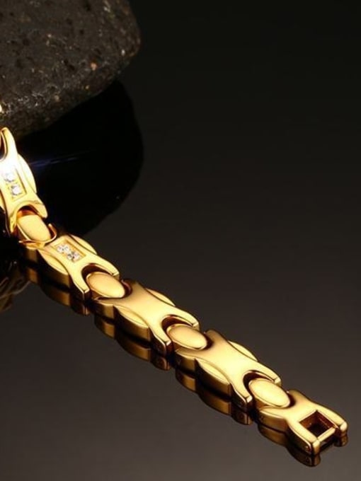 CONG Trendy Gold Plated Geometric Shaped AAA Zircon Bracelet 2