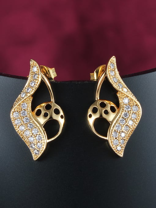 SANTIAGO Creative 18K Gold Plated Geometric Shaped Zircon Stud Earrings 1