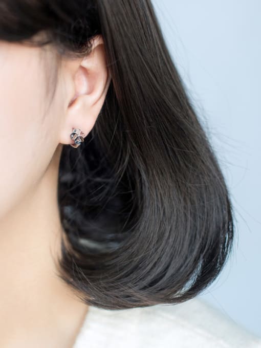 Rosh Women High Quality Flower Shaped S925 Silver Clip Earrings 1