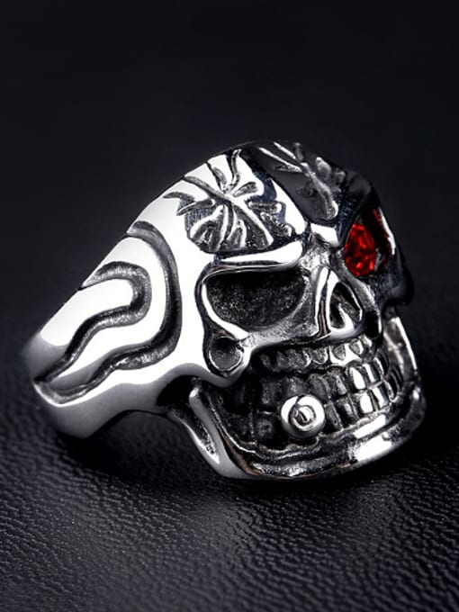 RANSSI Retro One-eyed Tobacco Pipe Skull Statement Ring 1