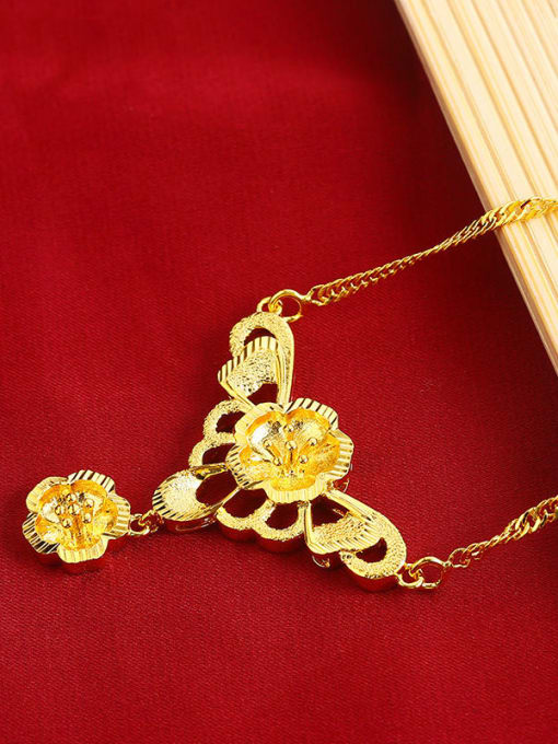 XP Copper 24K Gold Plated Classical Flower Necklace 1