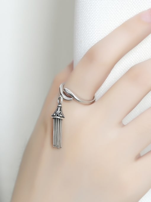 Peng Yuan Personalized Tassels Opening Silver Ring 1