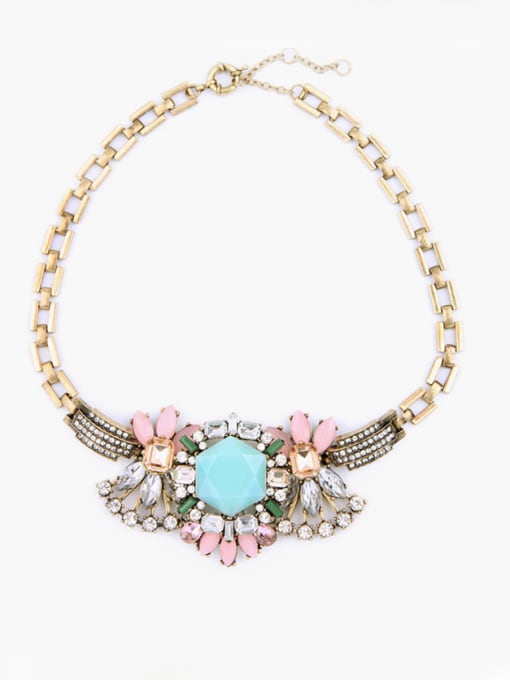 KM Retro Style Flower-Shaped Gemstones Alloy Necklace 1