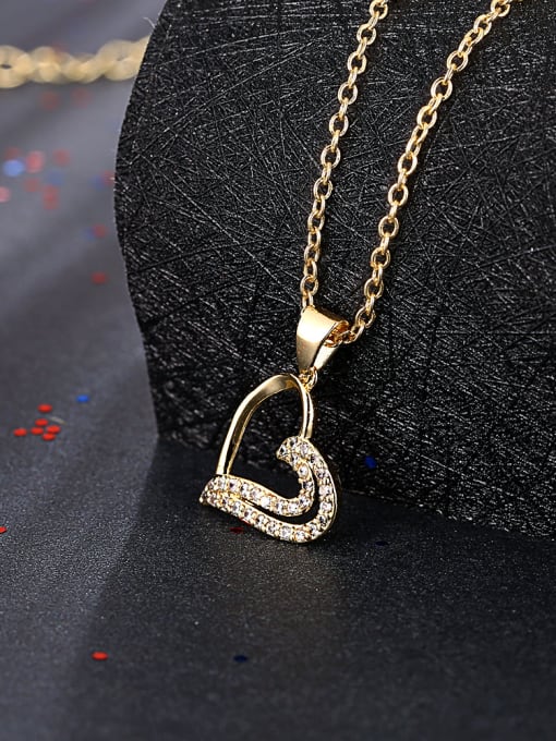 Golden Charming 18K Gold Plated Heart Shaped Rhinestones Necklace