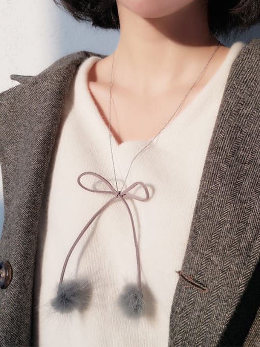Peng Yuan Personalized Bowknot Fluffy Balls 925 Silver Sweater Chain 1