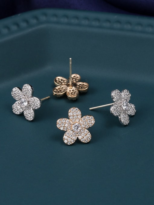 Mo Hai Copper With  Cubic Zirconia Cute Flower Stud Earrings 4