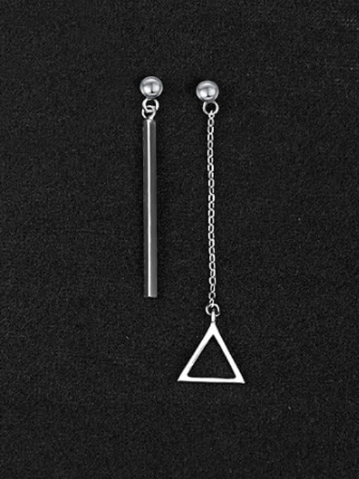 Peng Yuan Asymmetrical Triangle Simple Silver Earrings 0