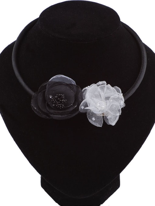 Black Fashion Lace Cloth Flowers Alloy Necklace
