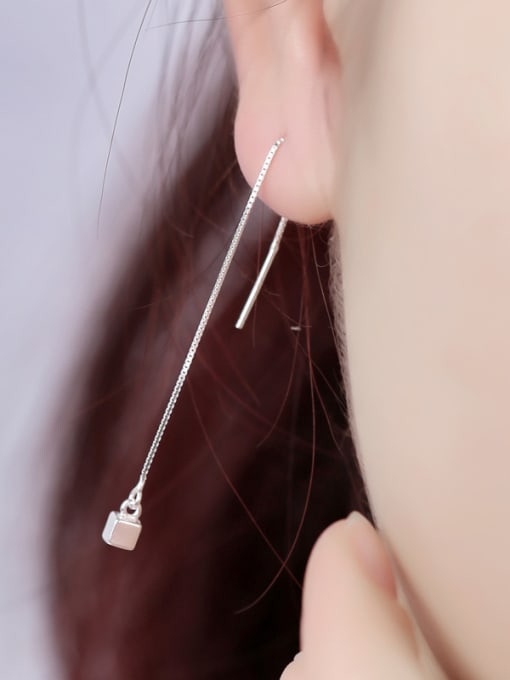 Peng Yuan Mini-cube threader earring 3