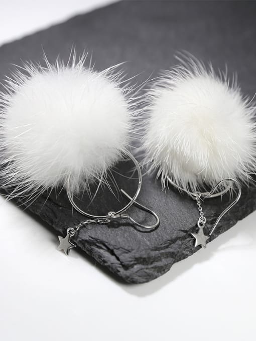 Peng Yuan Exaggerated White Fluffy Ball Tiny Star 925 Silver Earrings 2