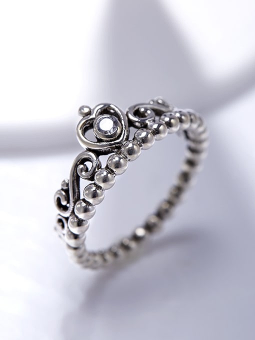 Silvery Luxury 925 Silver Crown Shaped Rhinestones Ring