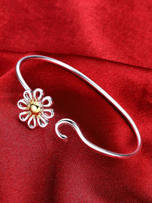 OUXI Simple Hollow Flower Opening Bangle 2