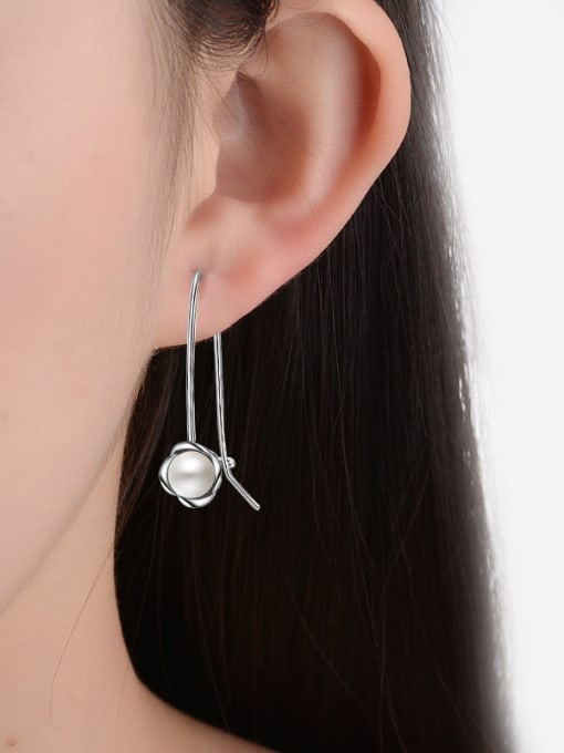 AI Fei Er Simple White Imitation Pearl Copper Earring 1