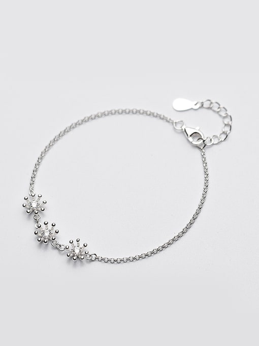 white Fashionable Adjustable Flower Shaped S925 Silver Rhinestones Bracelet
