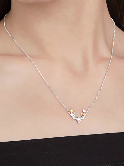ZK Simple Little Deer Pendant 925 Sterling Silver Necklace 1