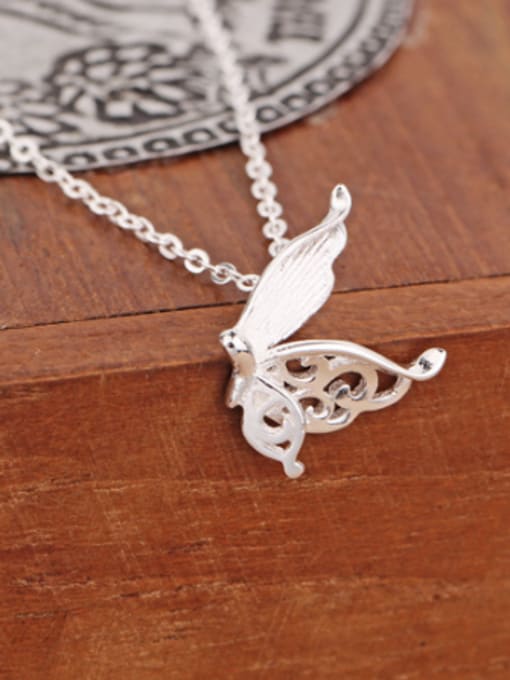 Peng Yuan Fashion Butterfly Necklace 1