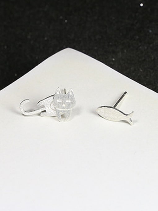 Peng Yuan Asymmetrical Little Cat Fish Stud Earrings 0