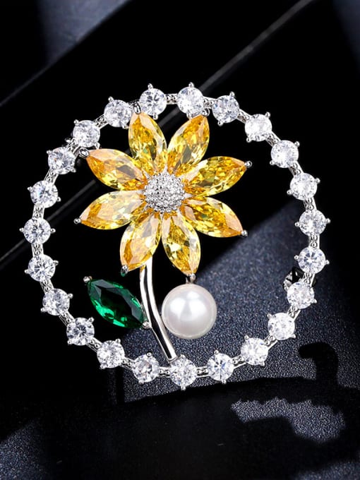 yellow Copper With  Cubic Zirconia Trendy Flower Brooches
