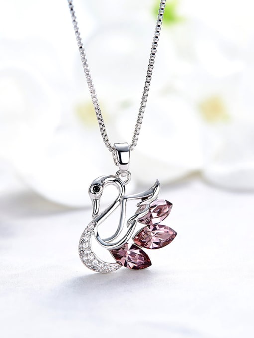 CEIDAI Swan-shaped Crystal Necklace 4